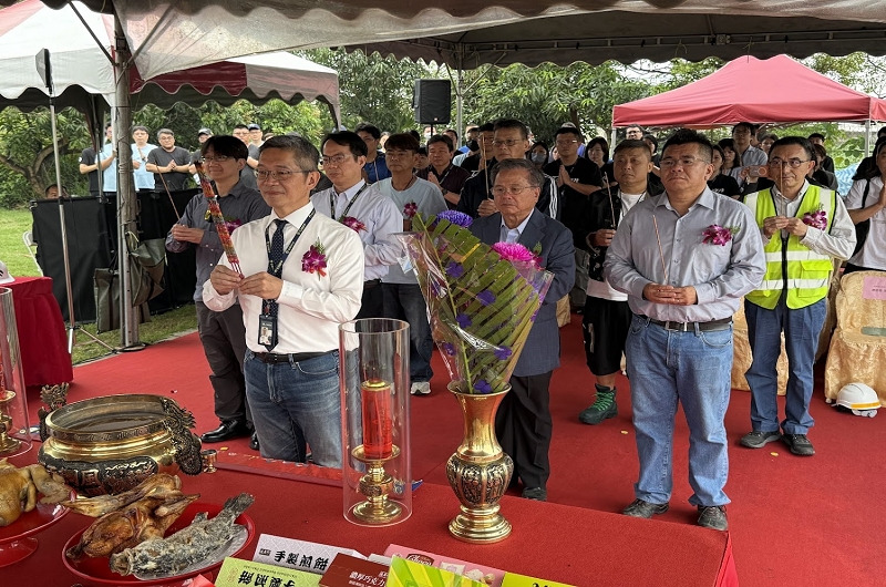 啟賦科技台南市新市區潭頂段廠房新建工程上梁典禮